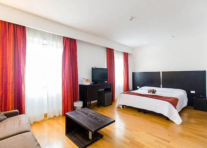 Hotel Lh Excel Montemario 4*