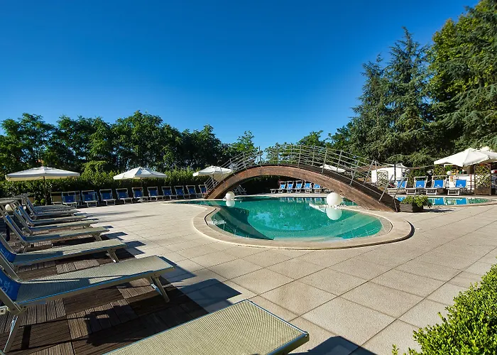 Hotel Lh Excel Montemario 4*